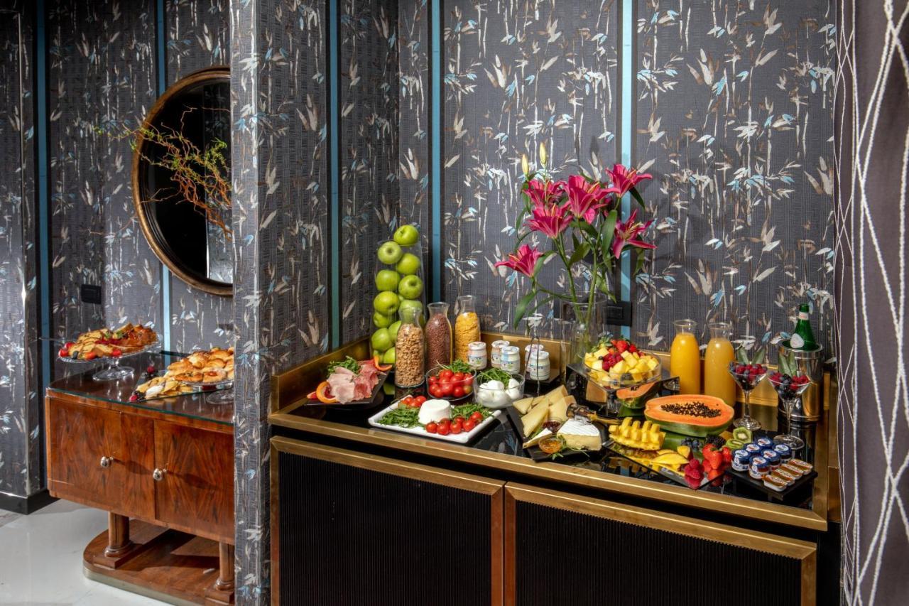 The Inn At The Spanish Steps Luxury Collection - Mario De' Fiori Suite Roma Exterior foto